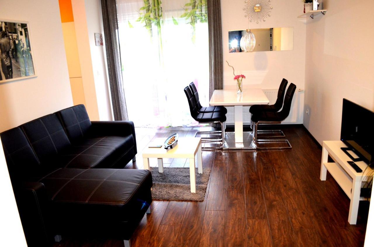 Apartment Meli Сесвете Екстер'єр фото